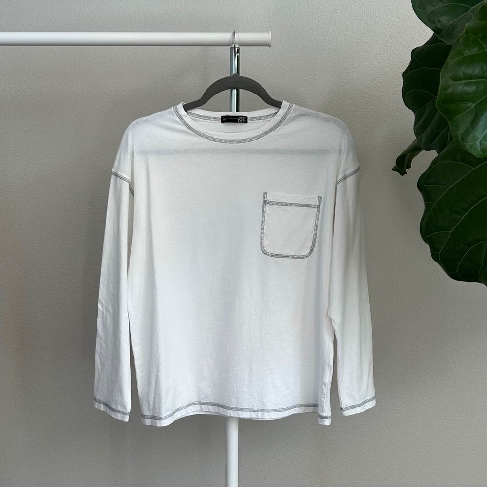 White Long Sleeves Shirt W/Front Pocket